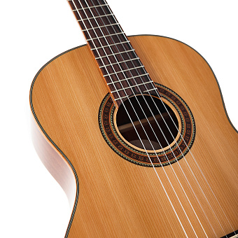 Emotive Rightwood K4 NA 4/4 - классическая гитара